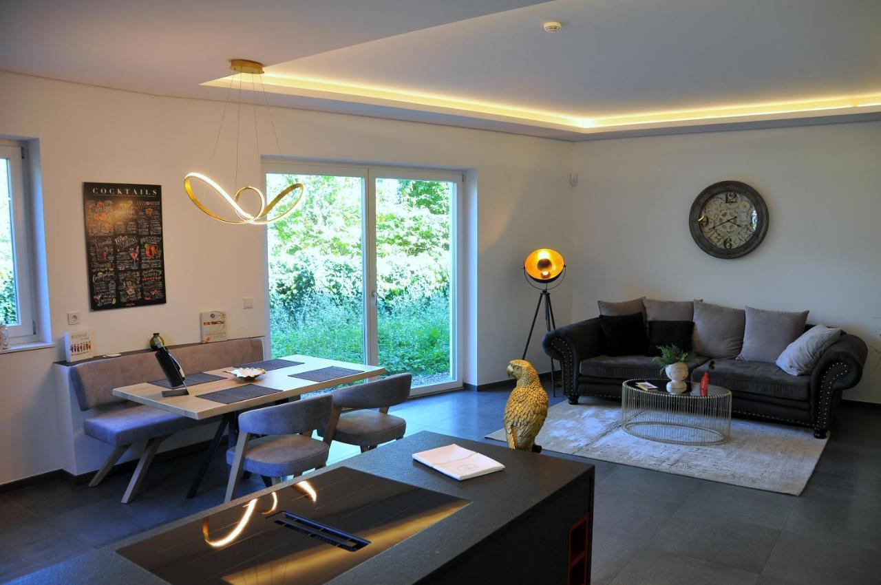 Ruhige Ferienwohnung Mit Garten Und Garage In Privatvilla Marling Buitenkant foto
